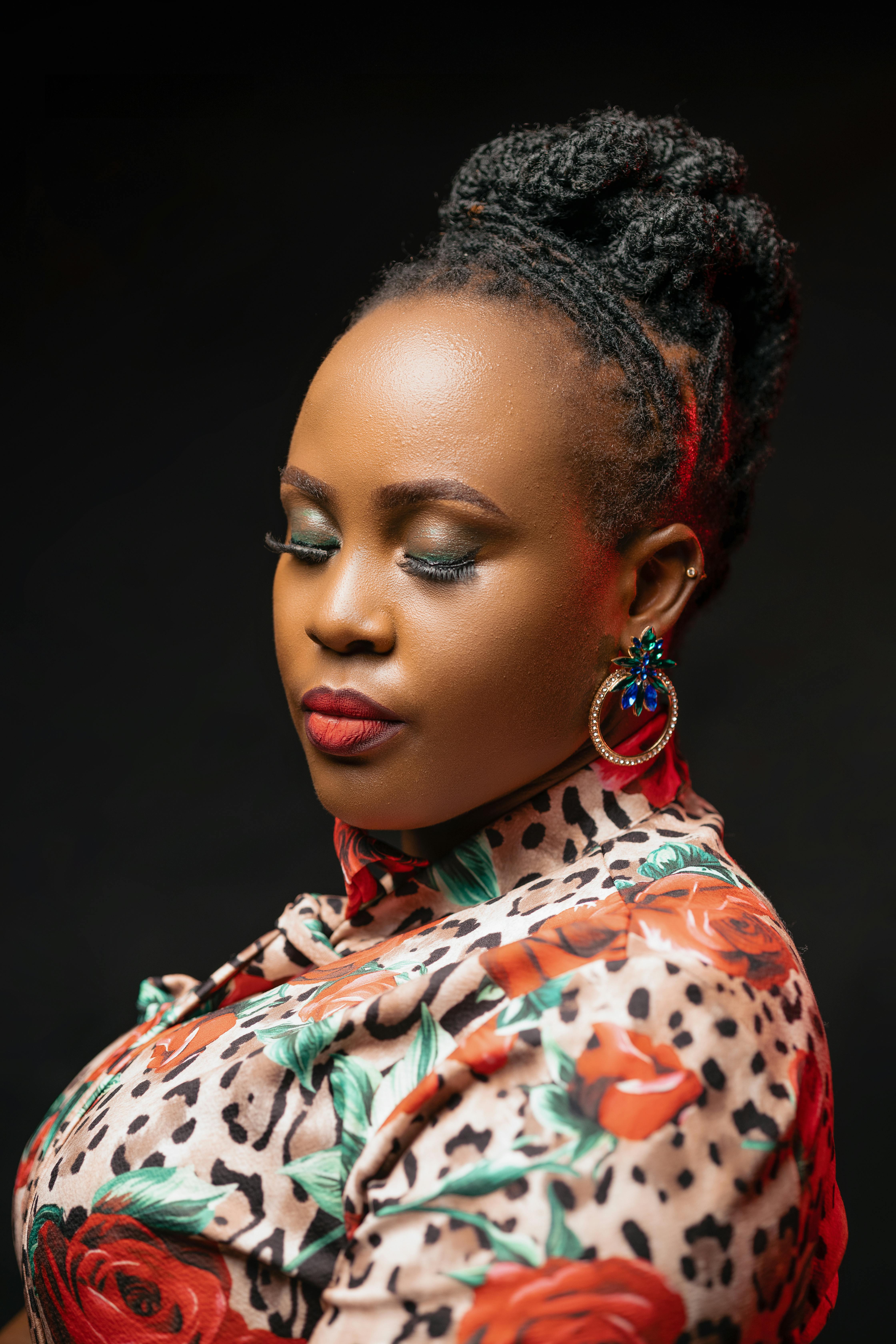 电影海报：玻璃街的回声