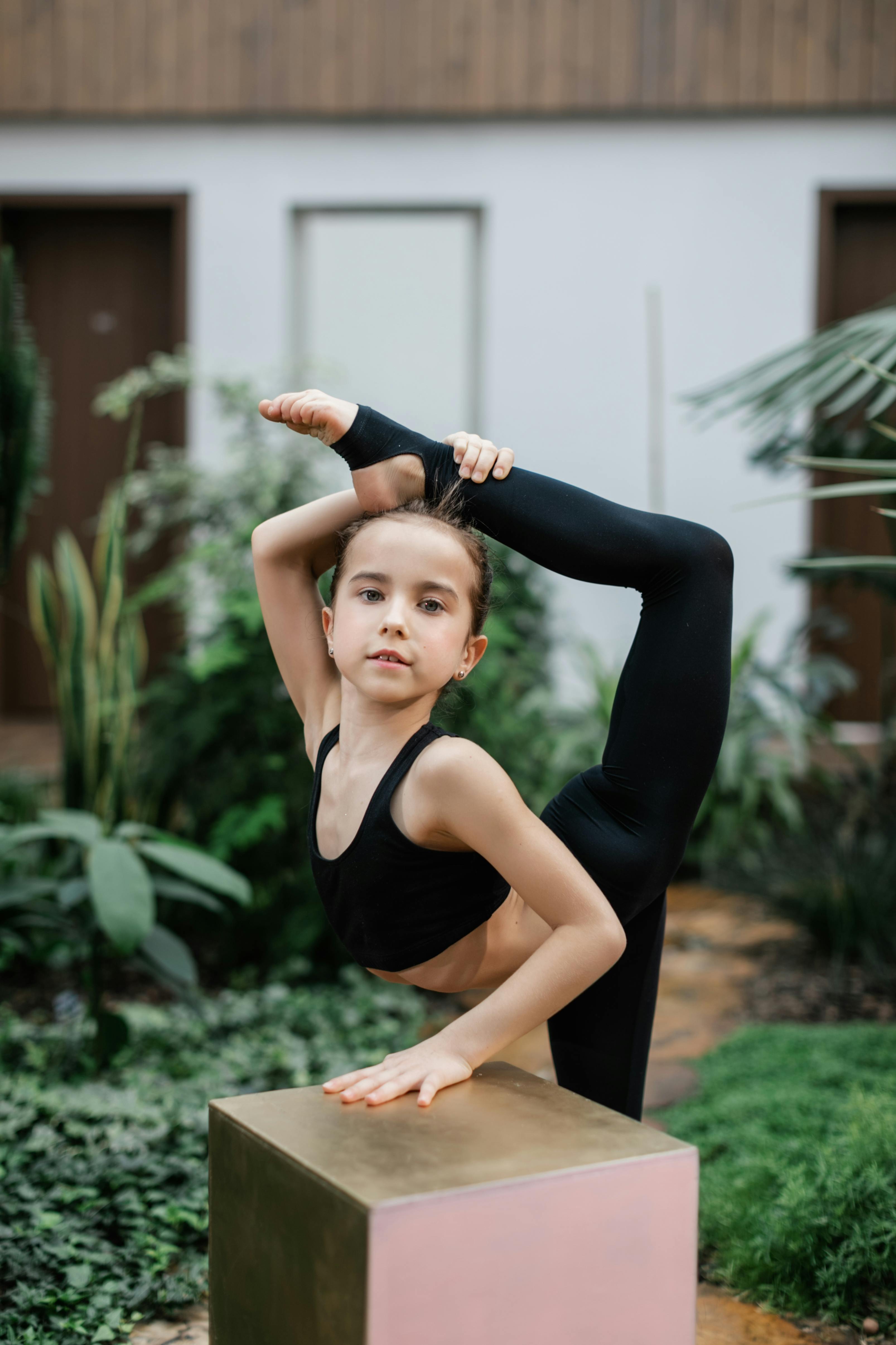 电影海报：把月光留在雨后